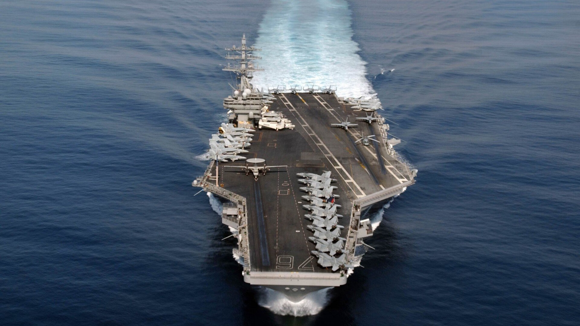 爱游戏电竞下载-_冰雪雕塑与体育互动节：艺术与运动的奇妙邂逅_，冰雪雕塑作品分析