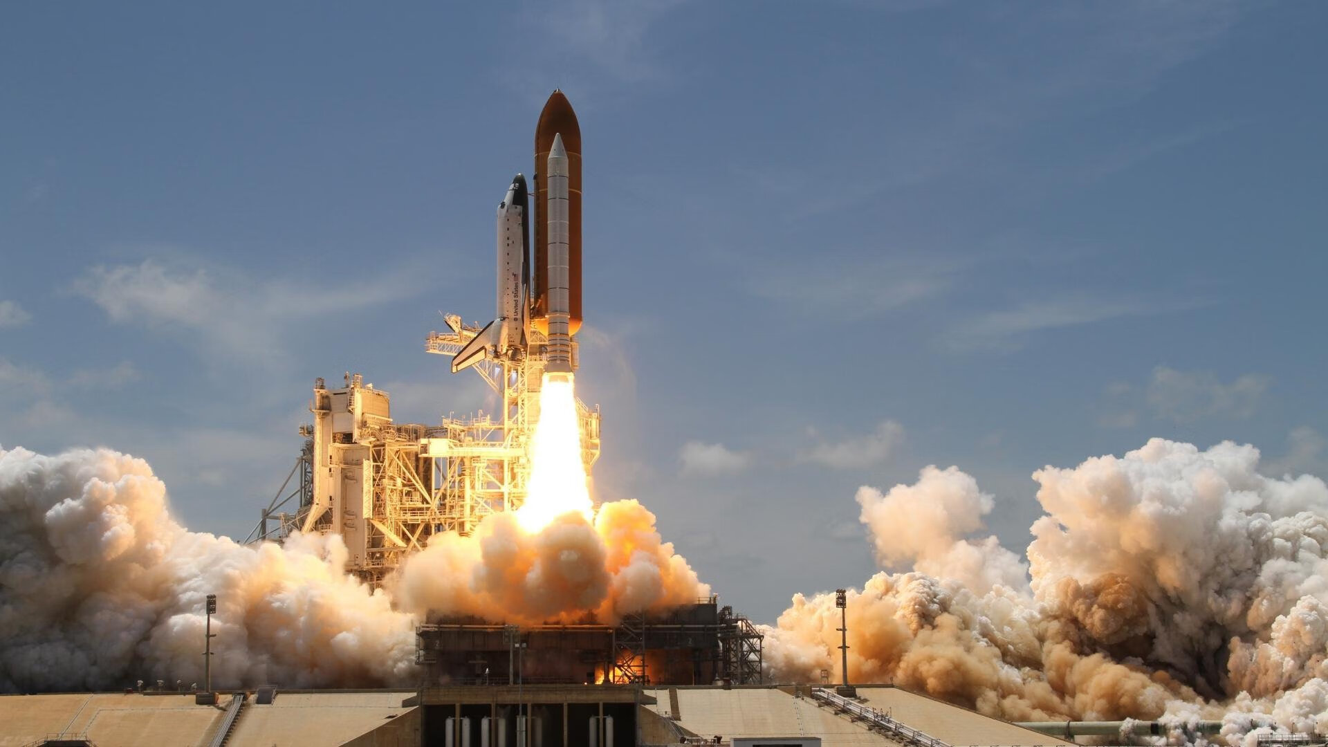 爱游戏中国-_户外沙滩排球赛：夏日运动的炽热时刻_，沙滩排球比赛规则