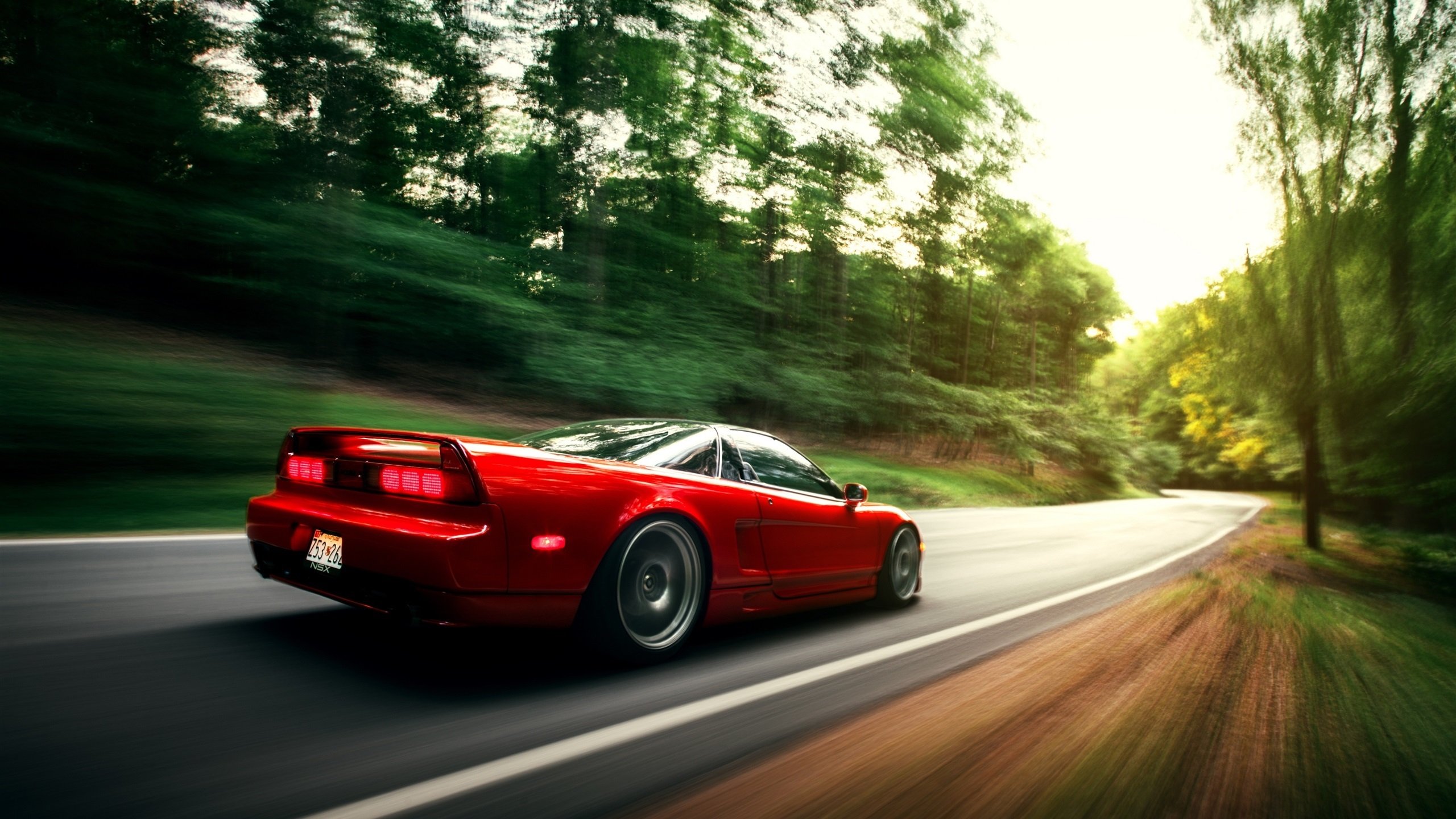 爱游戏官方论坛-“荒野之战：沙丘与泥泞中的极限追逐”，荒野沙漠