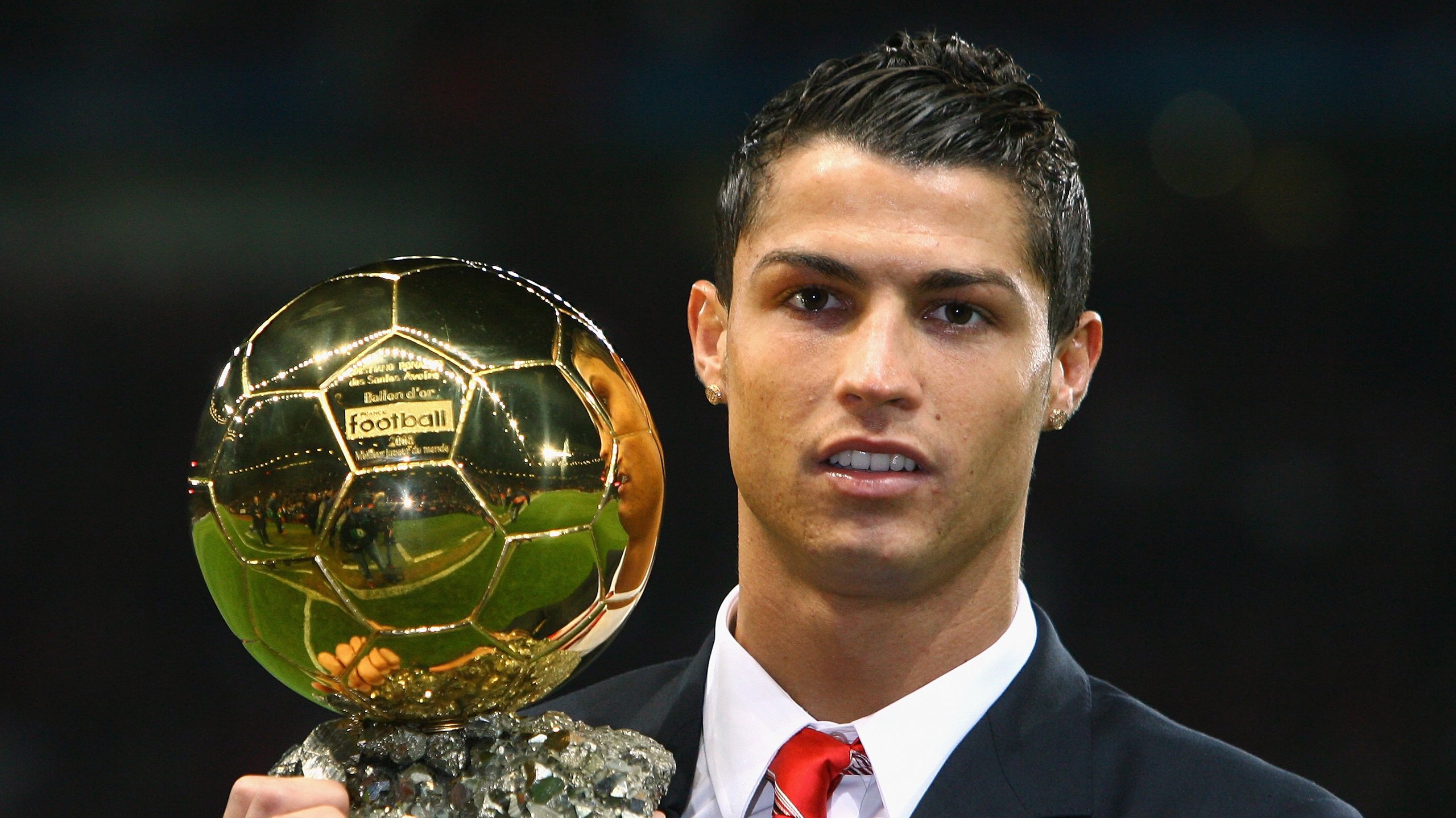 爱游戏官方-青少年足球比赛实现全程视频回放，提升赛事透明度，青少年足球比赛直播